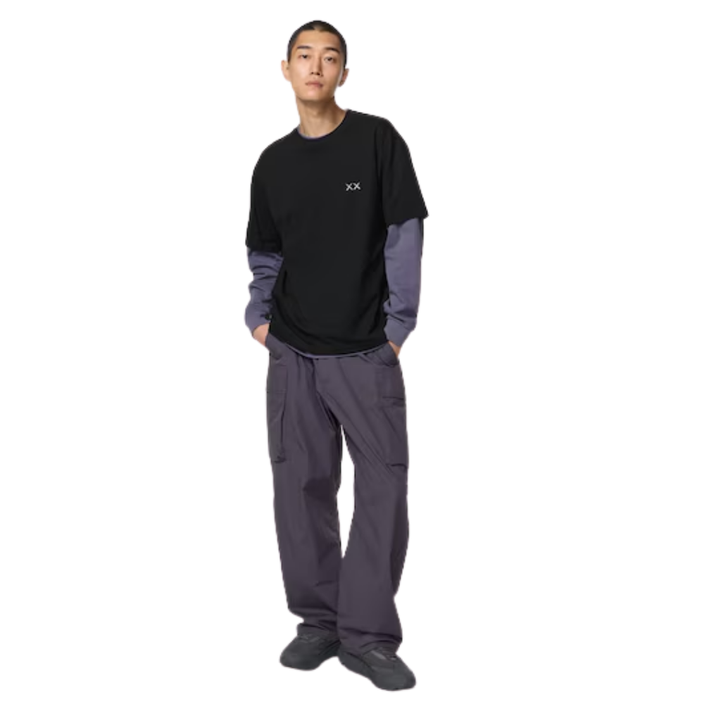 Uniqlo 'KAWS UNIVERSE' Moon & Companion UT Graphic T-Shirt - Black - Unisex