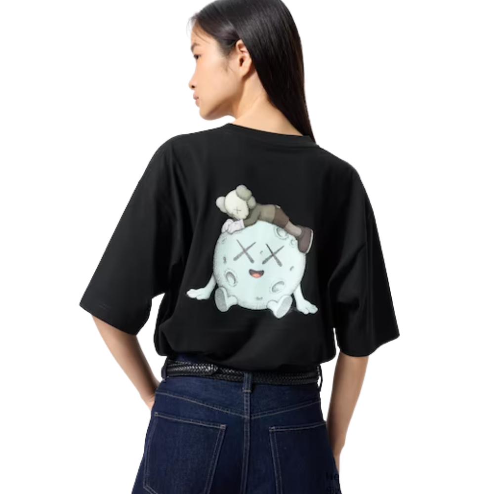 Uniqlo 'KAWS UNIVERSE' Moon & Companion UT Graphic T-Shirt - Black - Unisex
