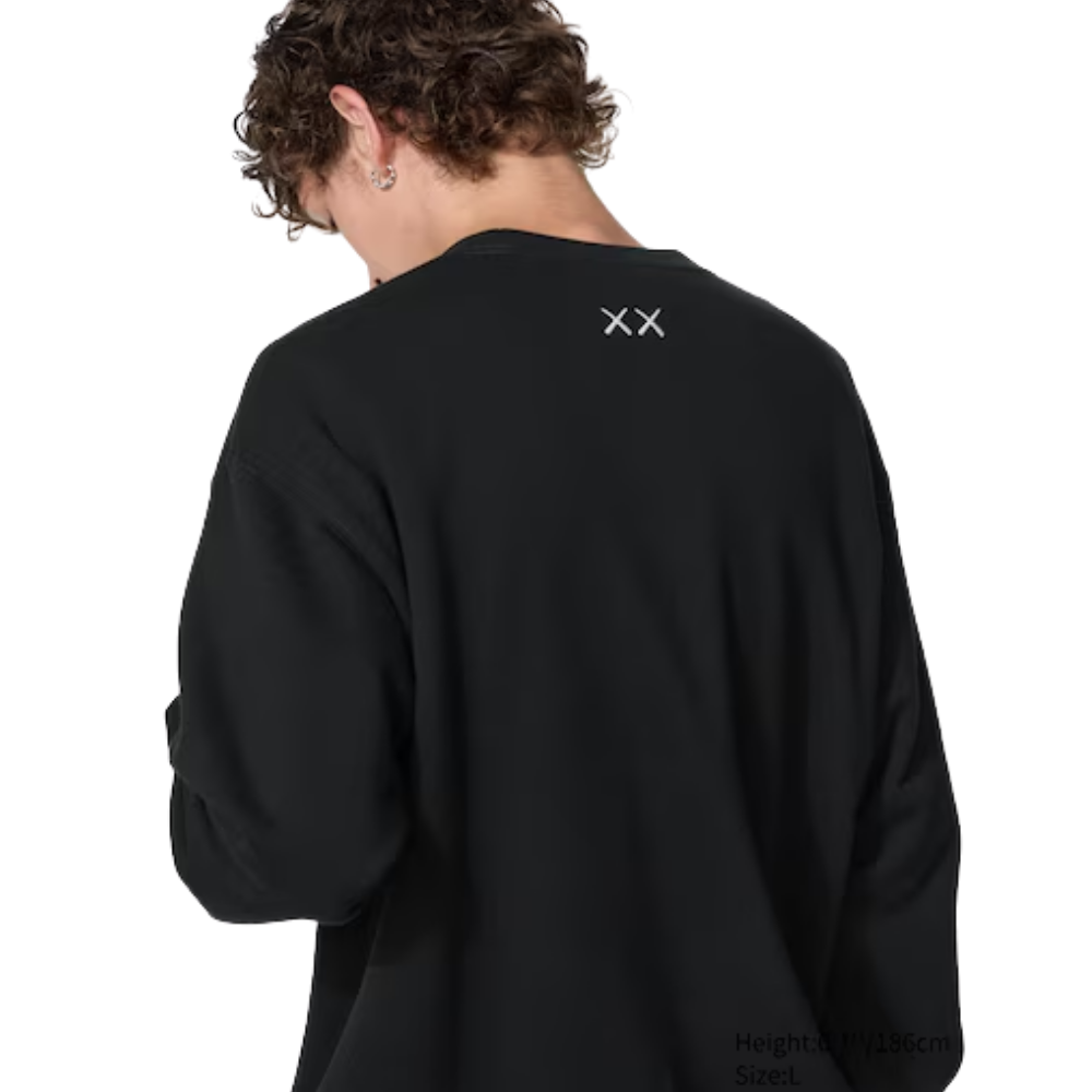 Uniqlo 'KAWS UNIVERSE' Moon & Companion Sweatshirt - Black - Unisex
