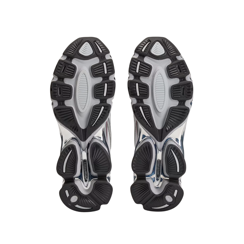 Sp5der F50 formation shoes