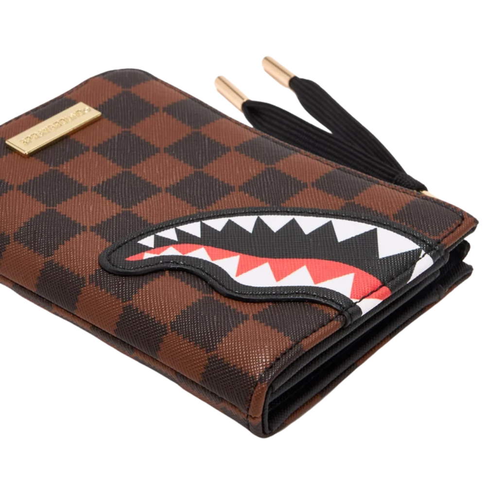 SAWTOOTH SHARKS IN PARIS WALLET