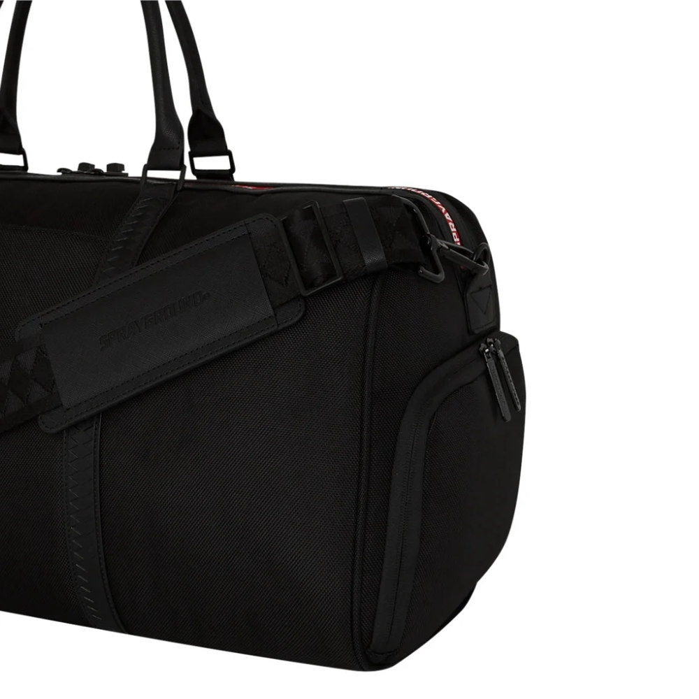 PRINTED ZIPPER SHARK DUFFLE