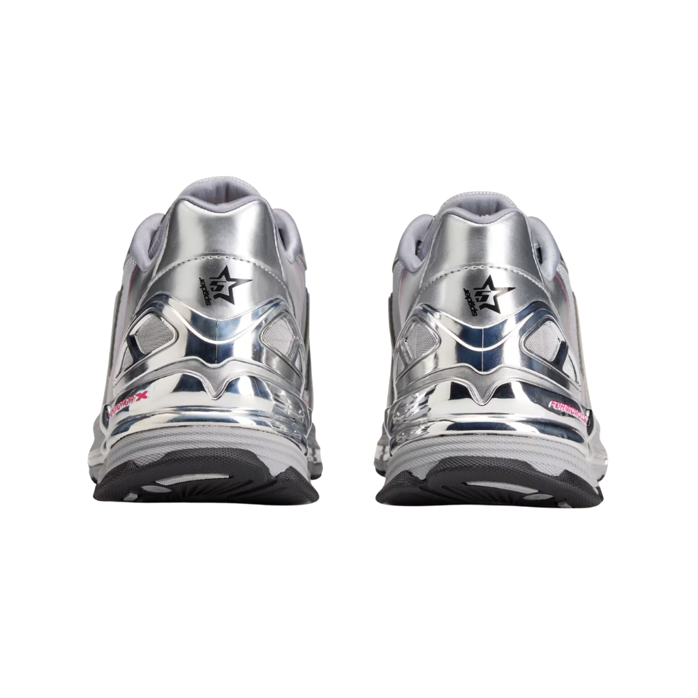 Sp5der F50 formation shoes