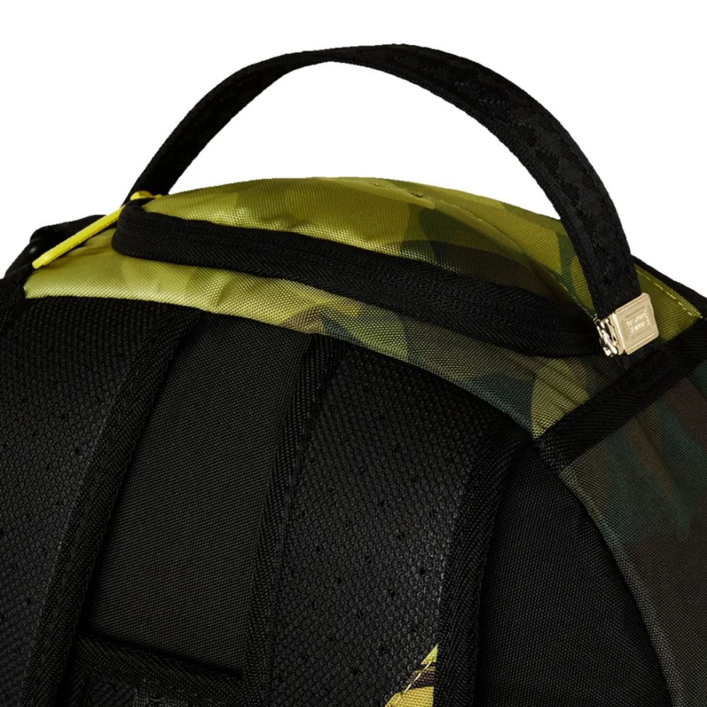 LOONEY TUNES TWEETY MONEY NEST SHARK DLXR BACKPACK